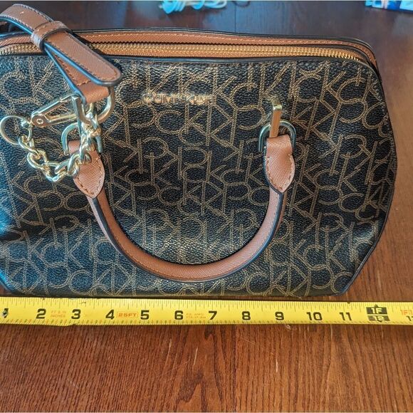 CALVIN KLEIN HAYDEN STYLE CROSSBODY BAG ITS A BEAUTY ♥️ - Picture 9 of 11